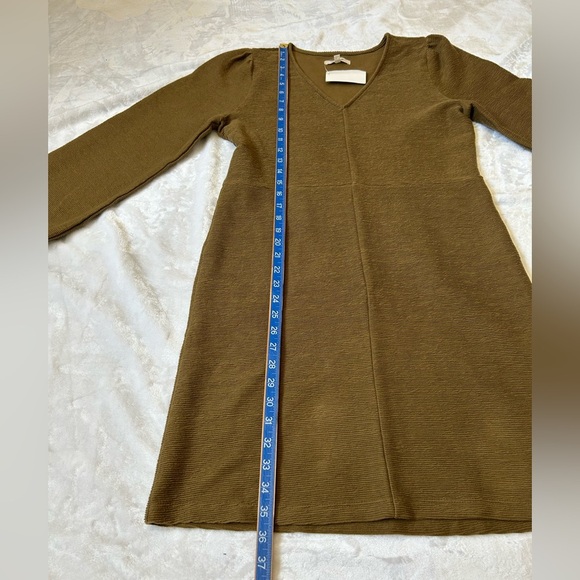 Madewell Texture & Thread Rib Knit V-Neck Long Sleeve Dress - Picture 7 of 7